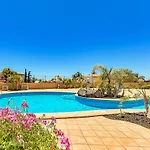 Tatil Evi New Townhouse In El Duque Joyas
