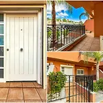 New Townhouse In El Duque Joyas Tatil Evi *