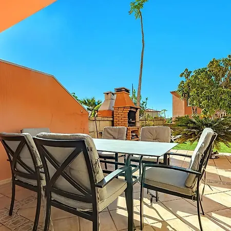 New Townhouse In El Duque Joyas Σπίτι διακοπών