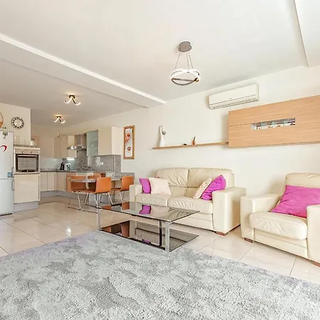 Σπίτι διακοπών New Townhouse In El Duque Joyas *