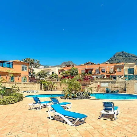 Tatil Evi New Townhouse In El Duque Joyas